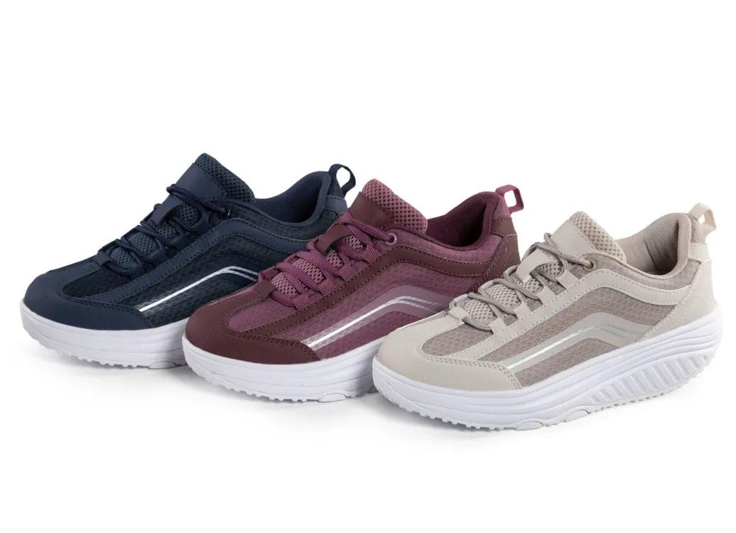 Hot Aerosoft-Walker-Schnürschuhe mit auswechselbarer Weichschaum-Einlegesohle Damen Sneaker & Sportschuhe