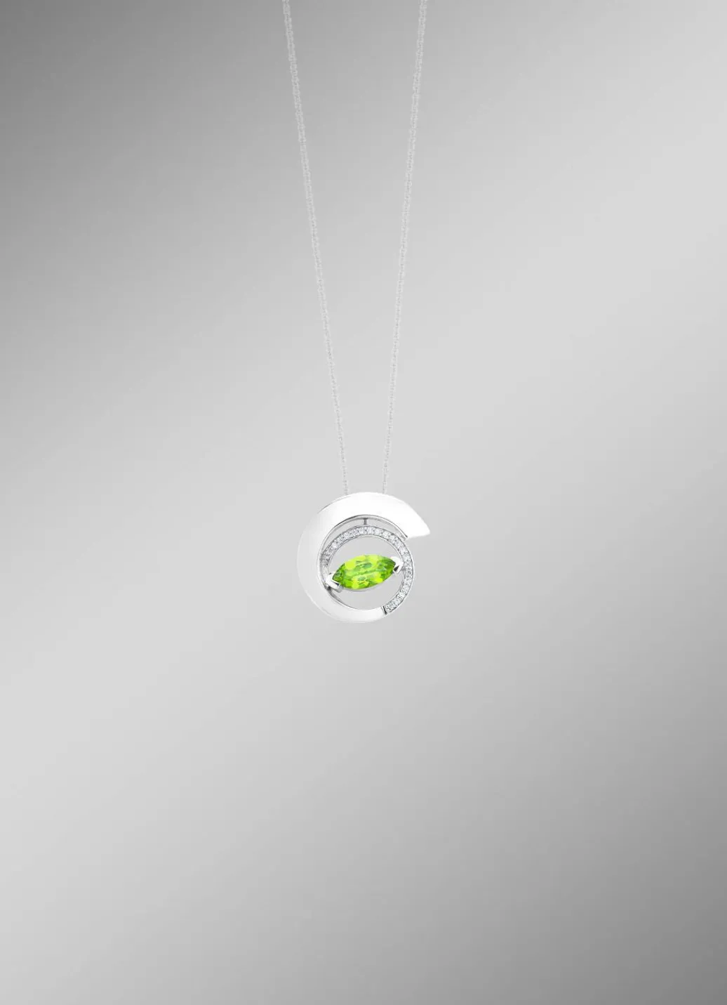 Sale Anhänger mit echt Peridot und synth. Zirkonia Damen Anhänger