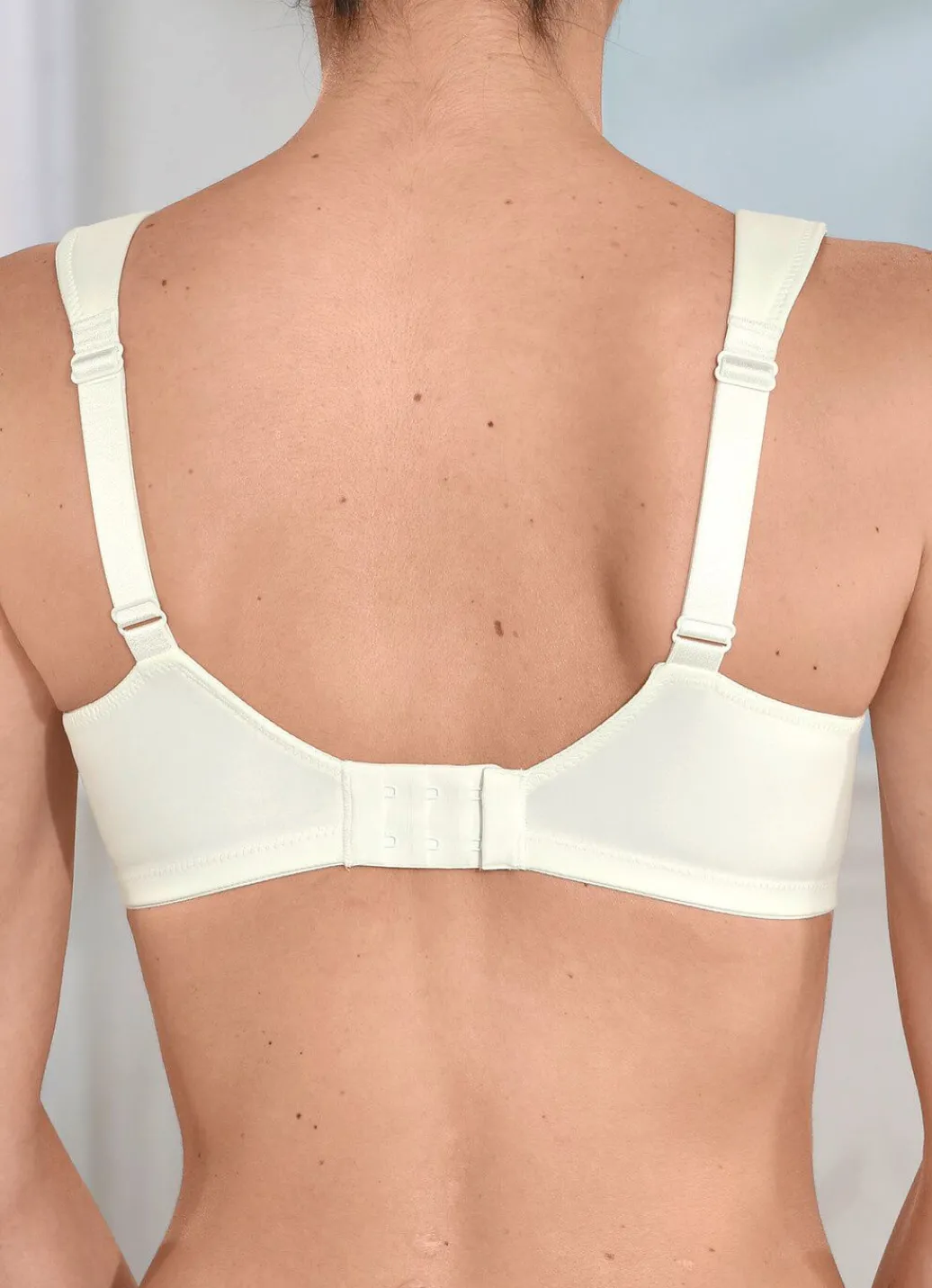 Best Anita BH mit elastischer Tüllstickereispitze in den Obercups Damen Bh Ohne Bügel|Bh Mit Spitze