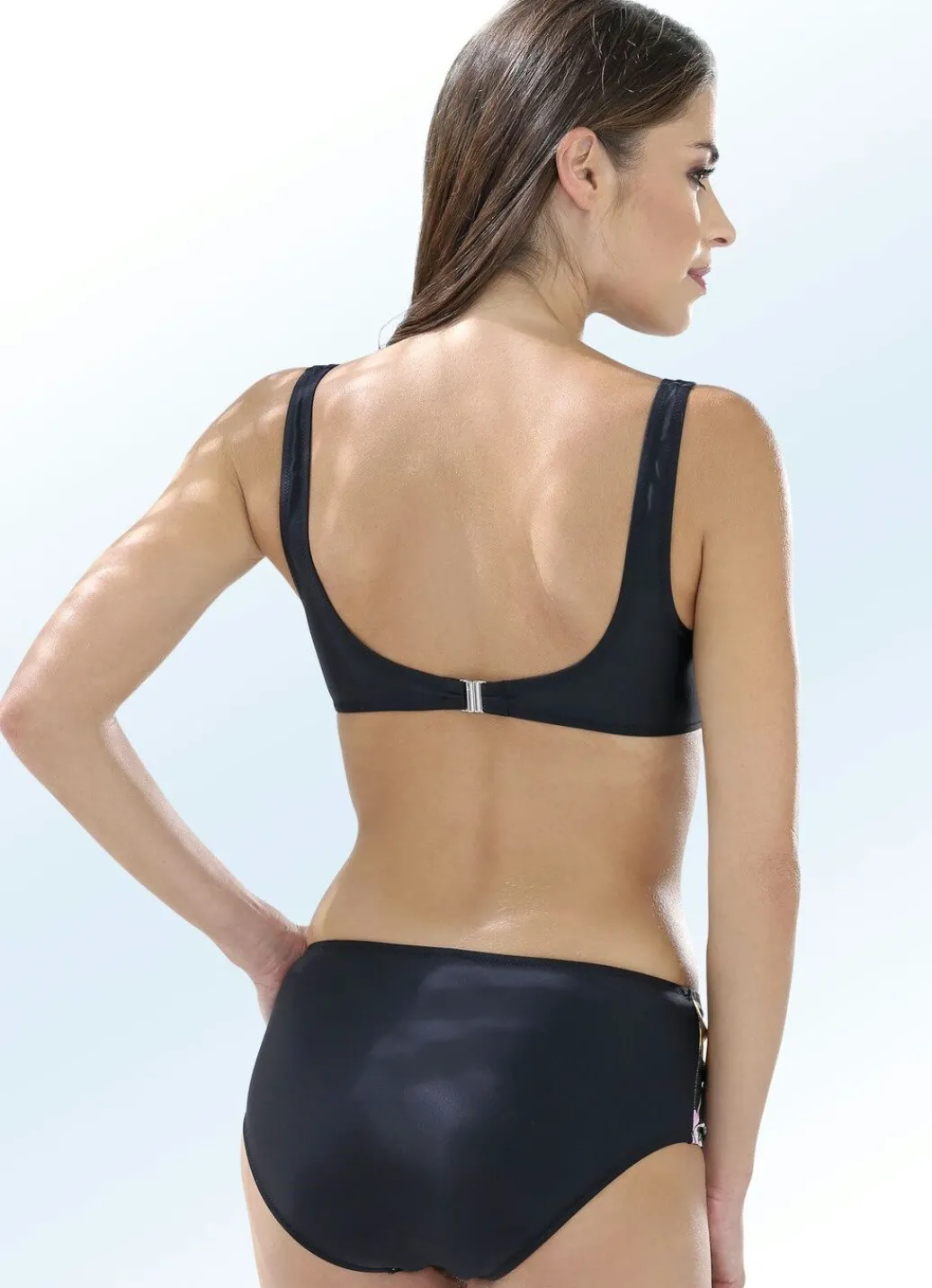 Damen Mona Bikinis<Bikini mit herausnehmbaren Softschalen und buntem Druckdessin