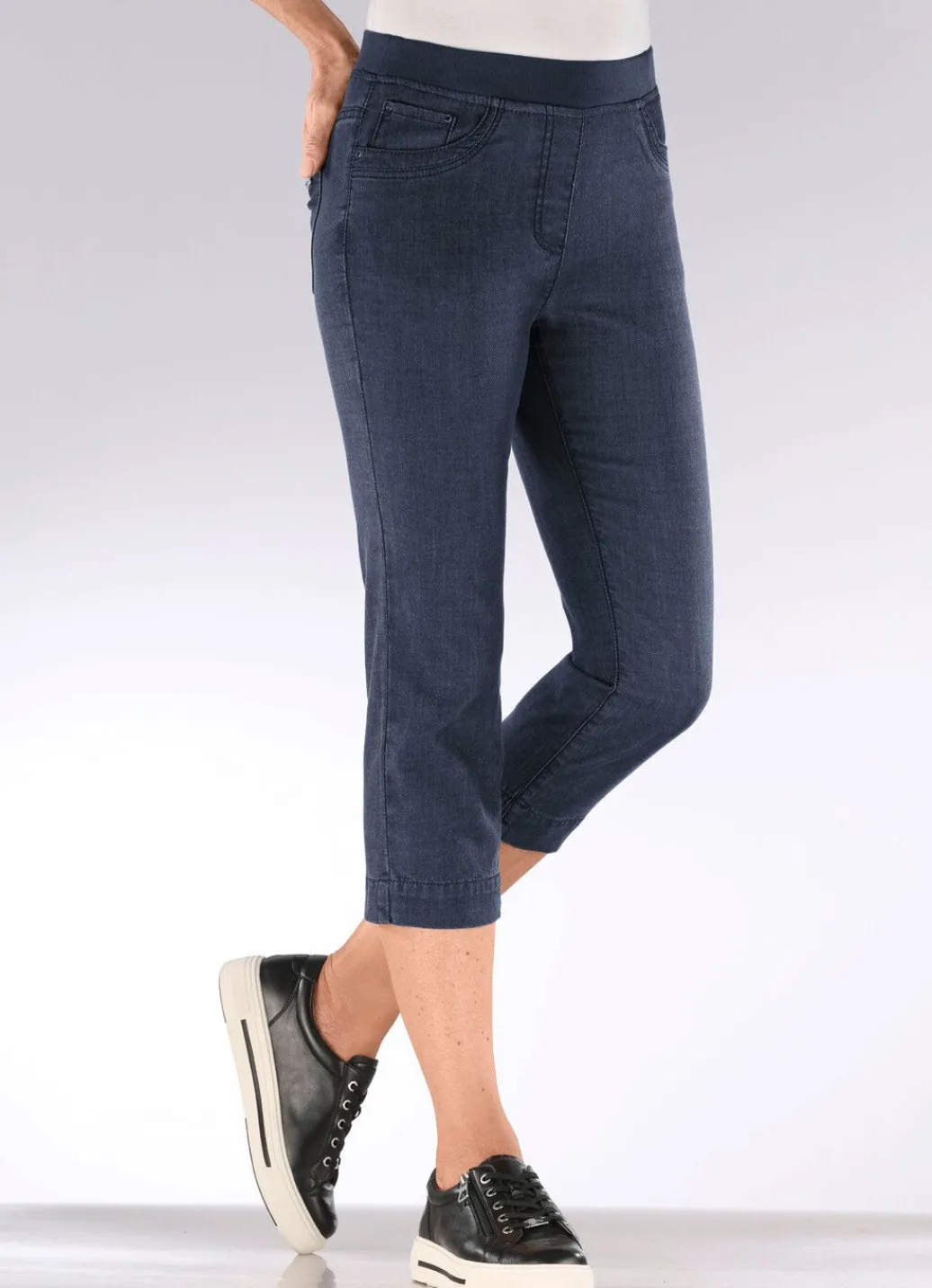 Damen Mona Shorts|Schlupfhosen<Caprijeans mit Strasssteinchenzier