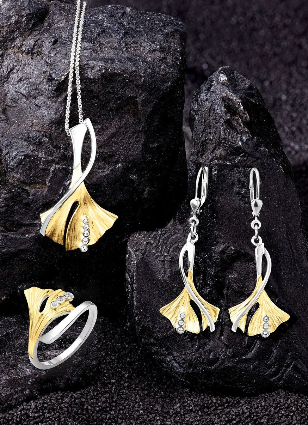 Online Damenring Ginkgoblatt in Bicolor mit synth. Zirkonia Damen Ringe