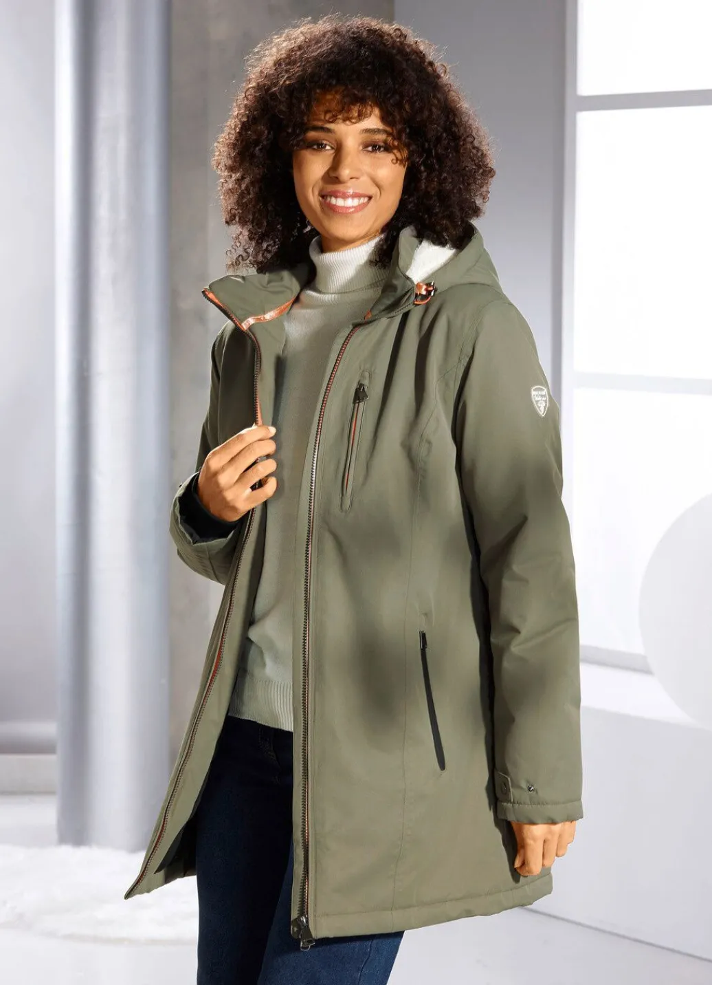 Damen Mona Funktionsjacken<Funktionsjacke mit fester Kapuze