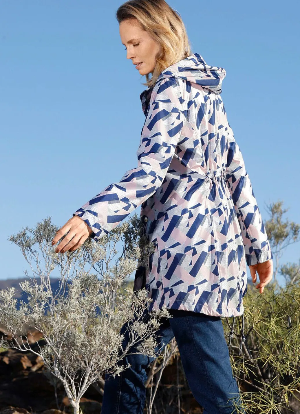 Damen Mona Funktionsjacken<Funktionsjacke mit grafischem Druckdessin