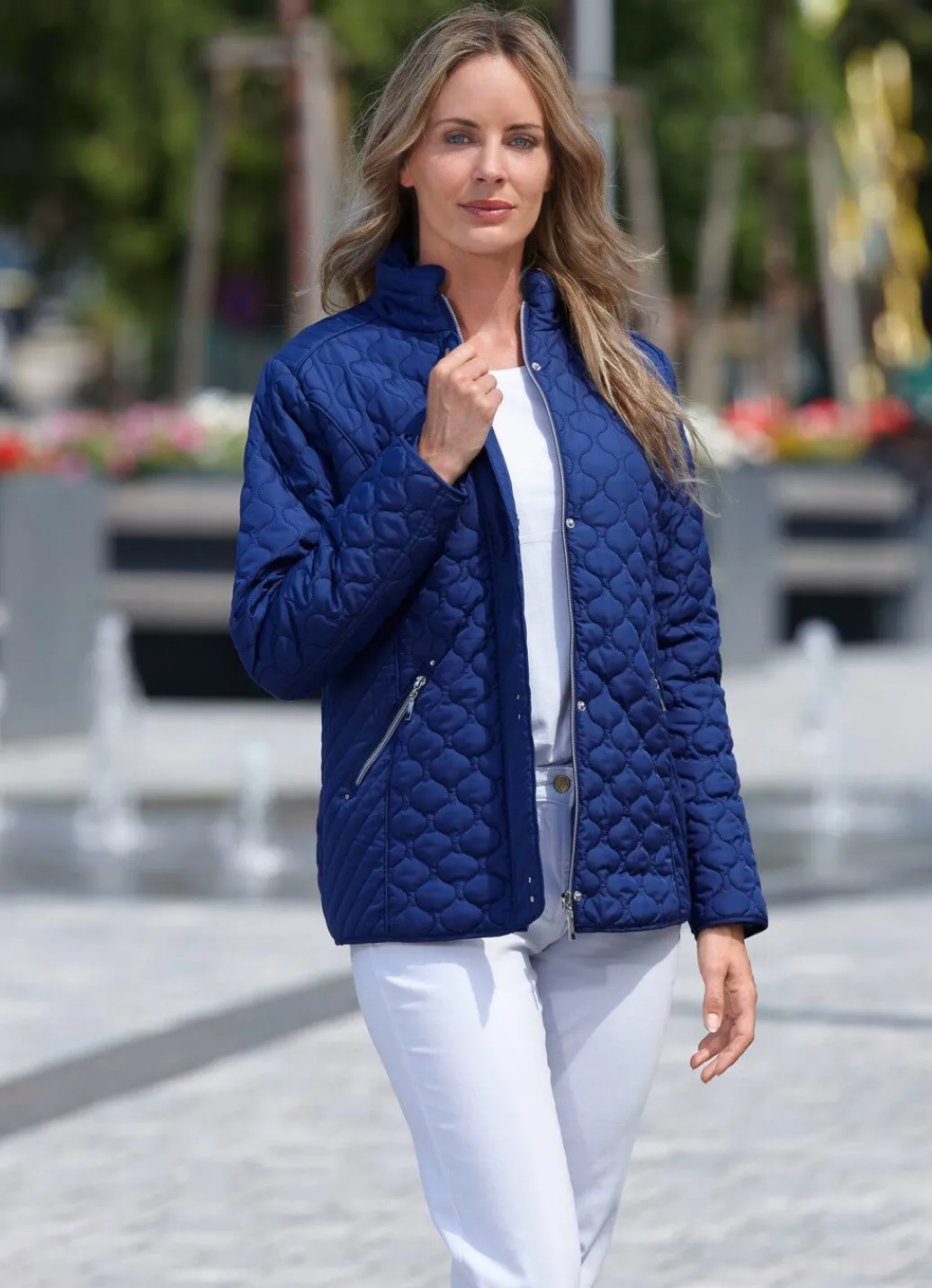 Damen Mona Funktionsjacken<Funktionsjacke mit interessantem Stepp