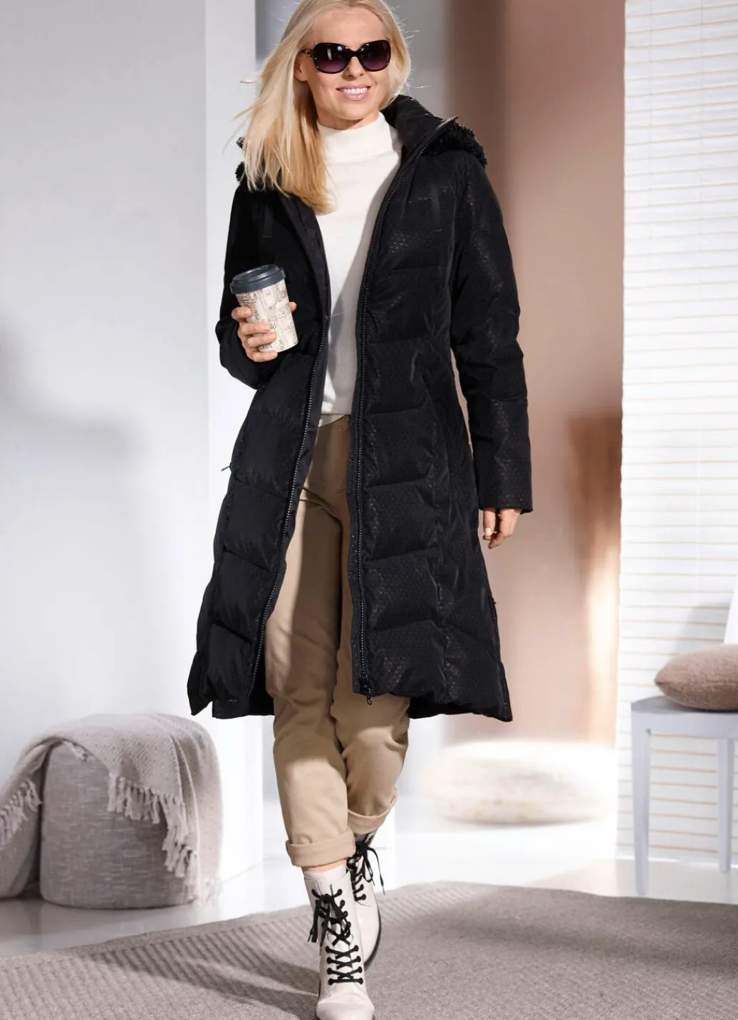 Damen Mona Funktionsjacken<Funktionsmantel im Puffer-Style