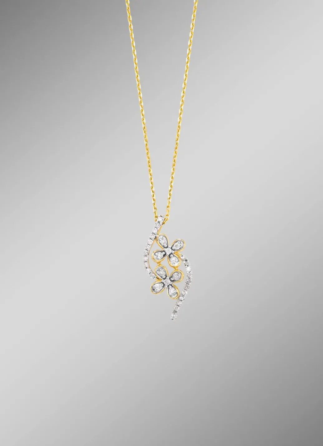 Sale Halskette im Blumen-Design, 10 Brillanten, 22 Diamanten Damen Halsketten