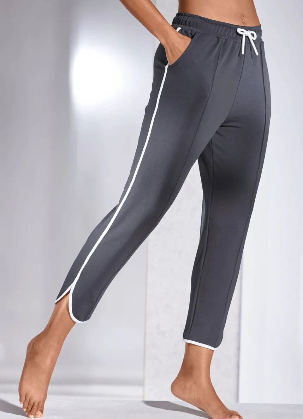 Damen Mona Freizeithosen<Hose mit Kontrastband