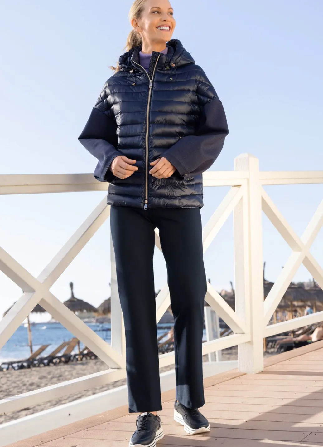 Damen Mona Übergangsjacken<Jacke in trendaktuellem Materialmix