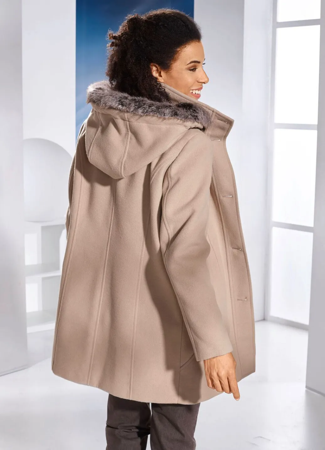 Damen Mona Wolljacken<Jacke mit abnehmbarem Kubstpelz-Besatz