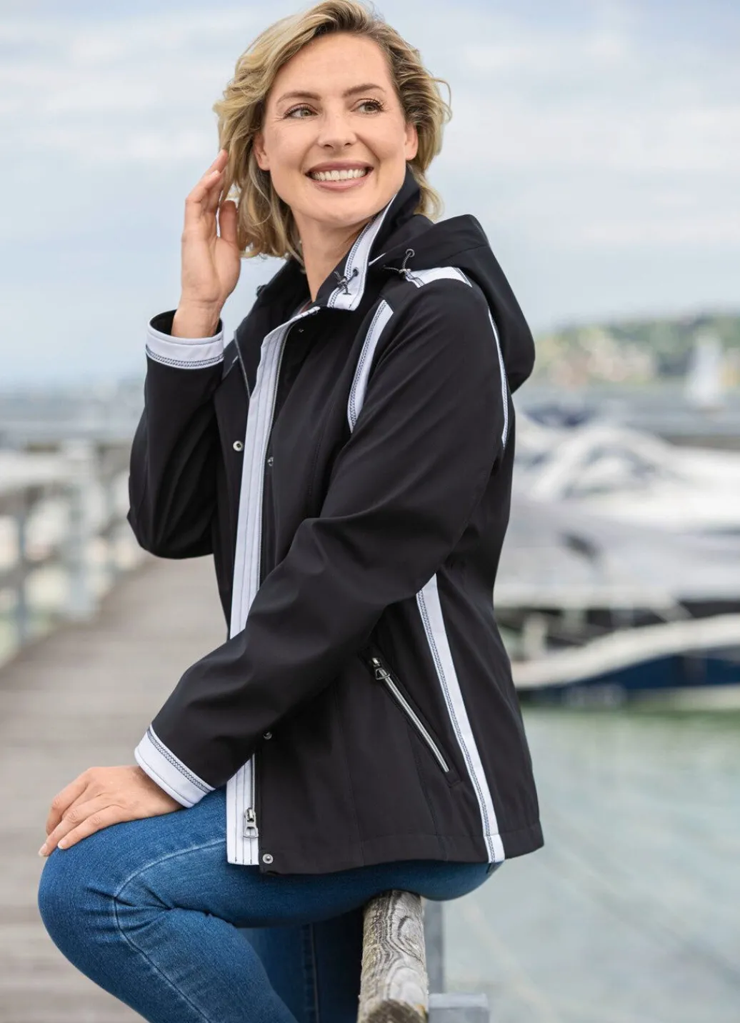 Damen Mona Übergangsjacken<Jacke mit abnehmbarer Kapuze