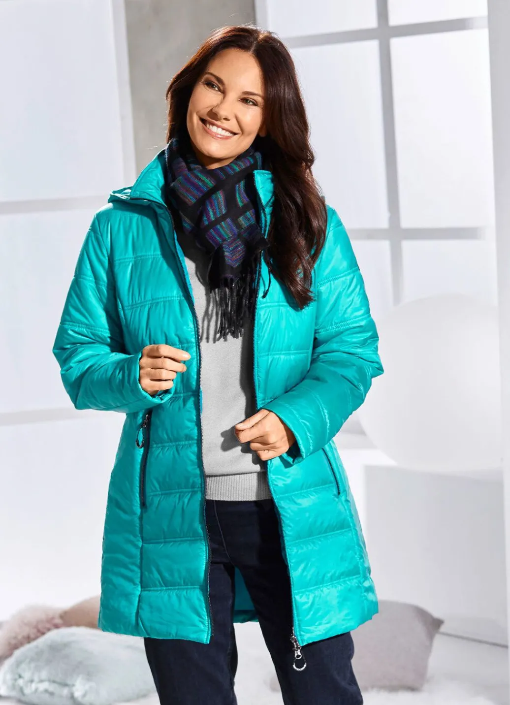 Damen Mona Winterjacken<Jacke mit 2-Wege-Reißverschluss