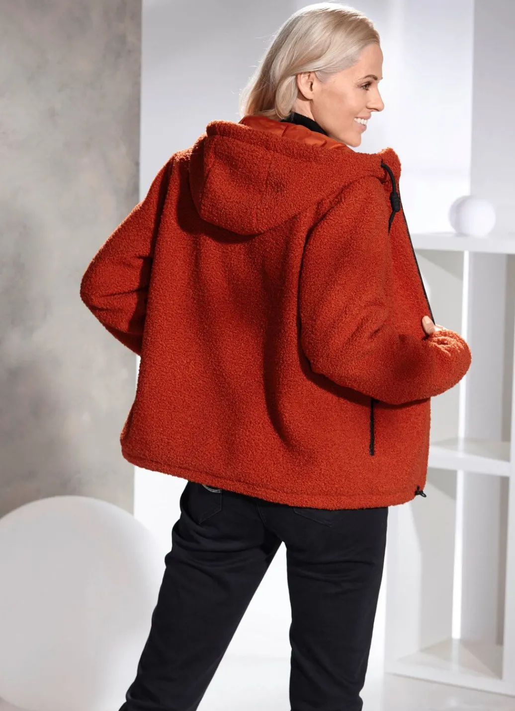 Damen Mona Winterjacken<Jacke mit 2-Wege-Zipper