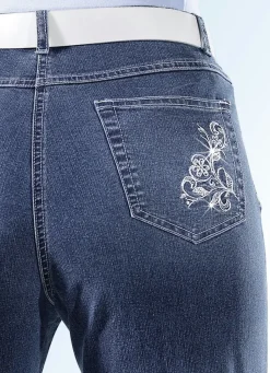 Damen Mona Shorts<7/8-Jeans mit floraler Stickerei