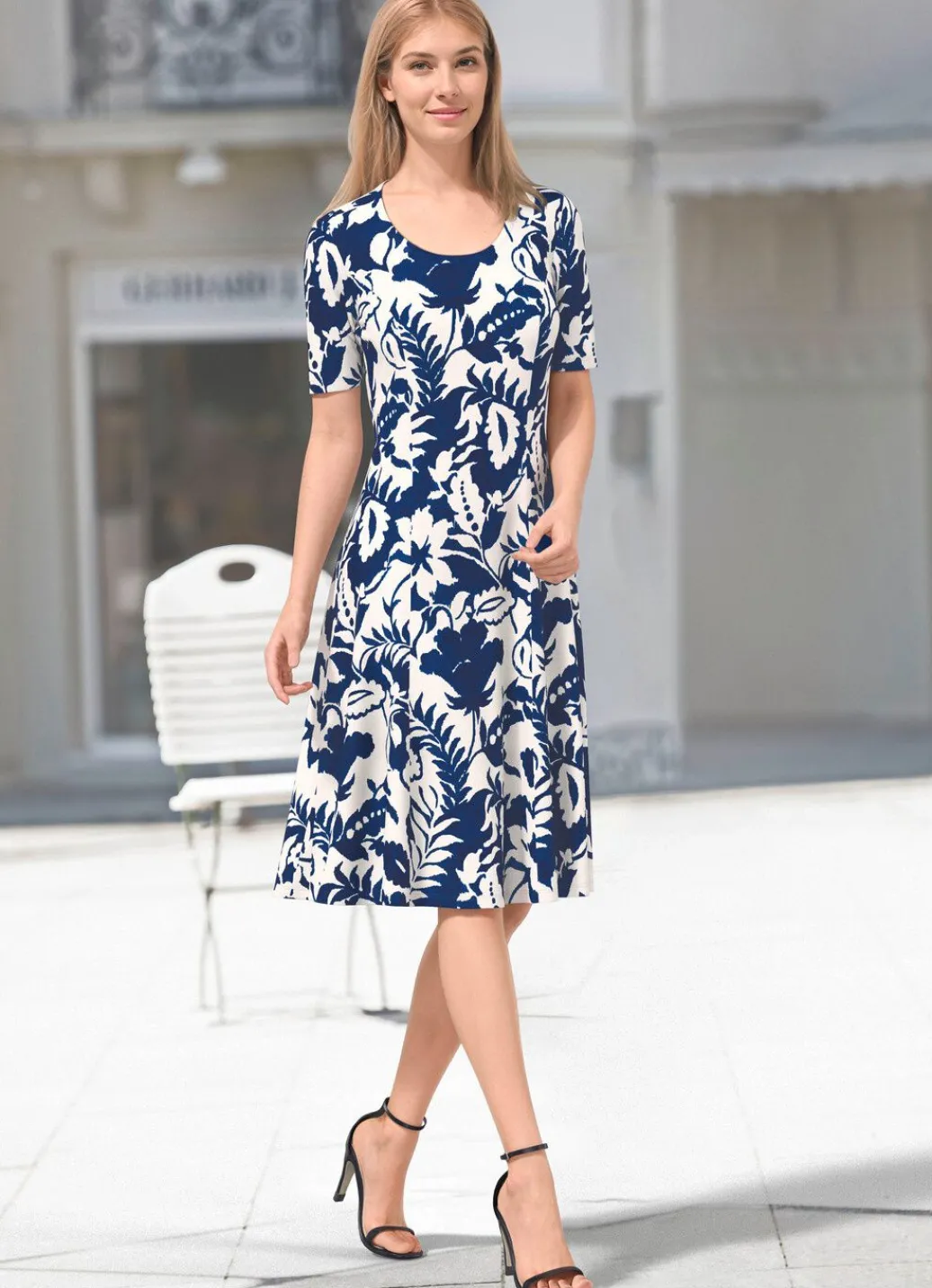 Damen Mona Sommerkleider|Freizeitkleider<Kleid in Schlupfform