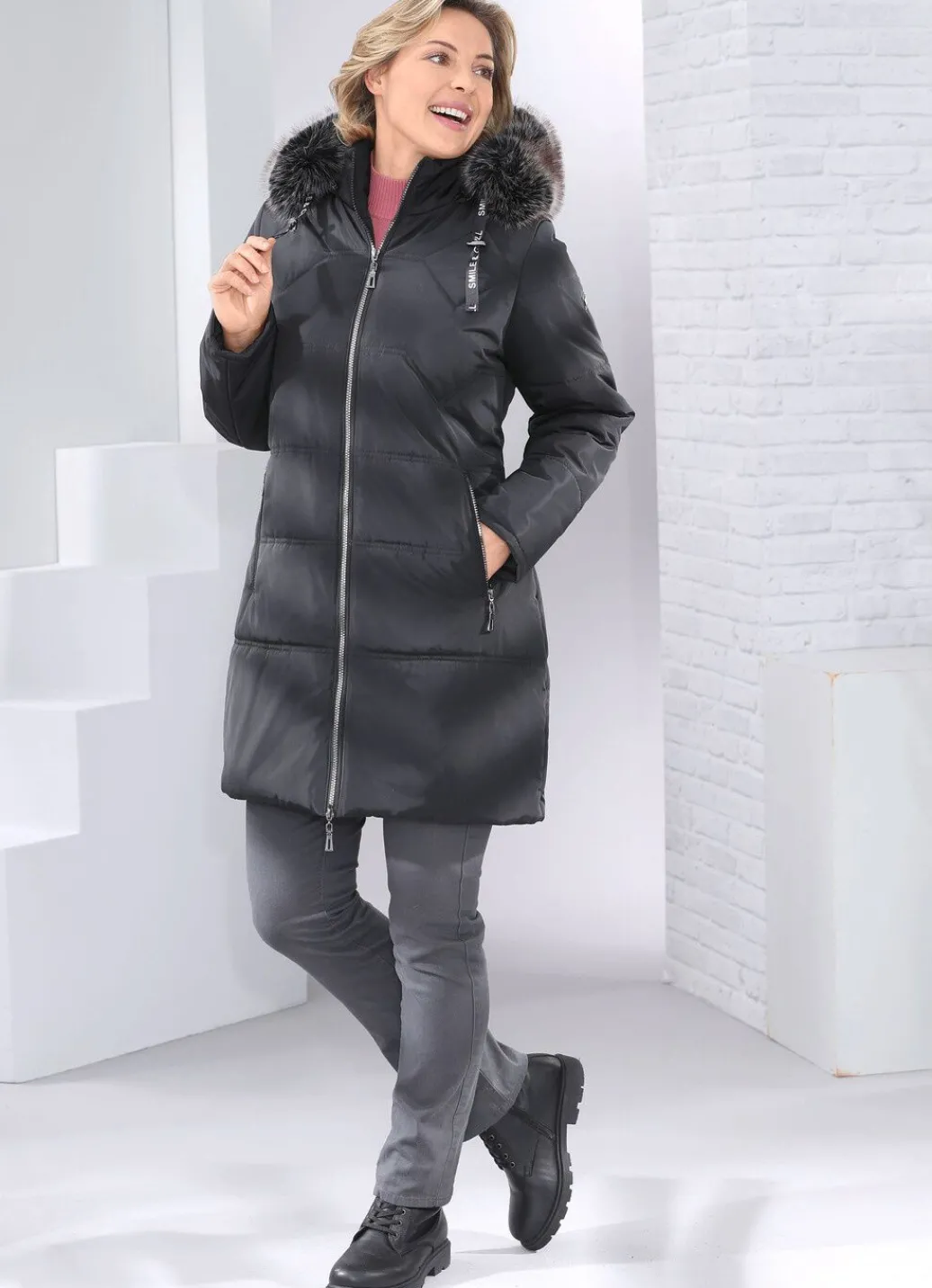 Damen Mona Wintermäntel<Kurzmantel mit abnehmbarem Kunstpelz-Besatz