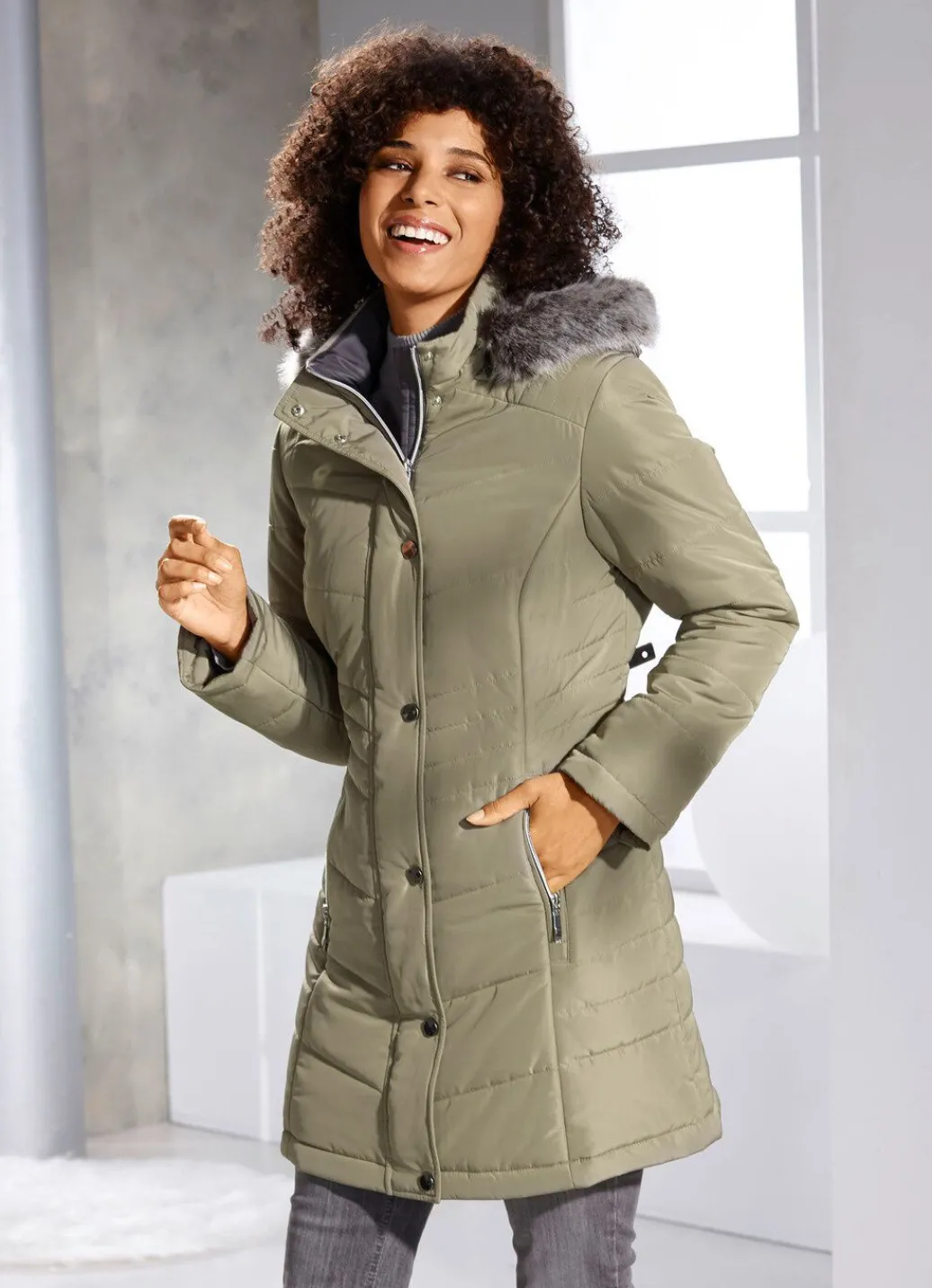 Damen Mona Winterjacken<Longjacke mit abnehmbarem Kunstpelz-Besatz