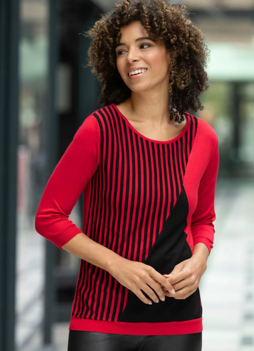 Damen Mona Pullover<Pullover in weich fließendem Feinstrick