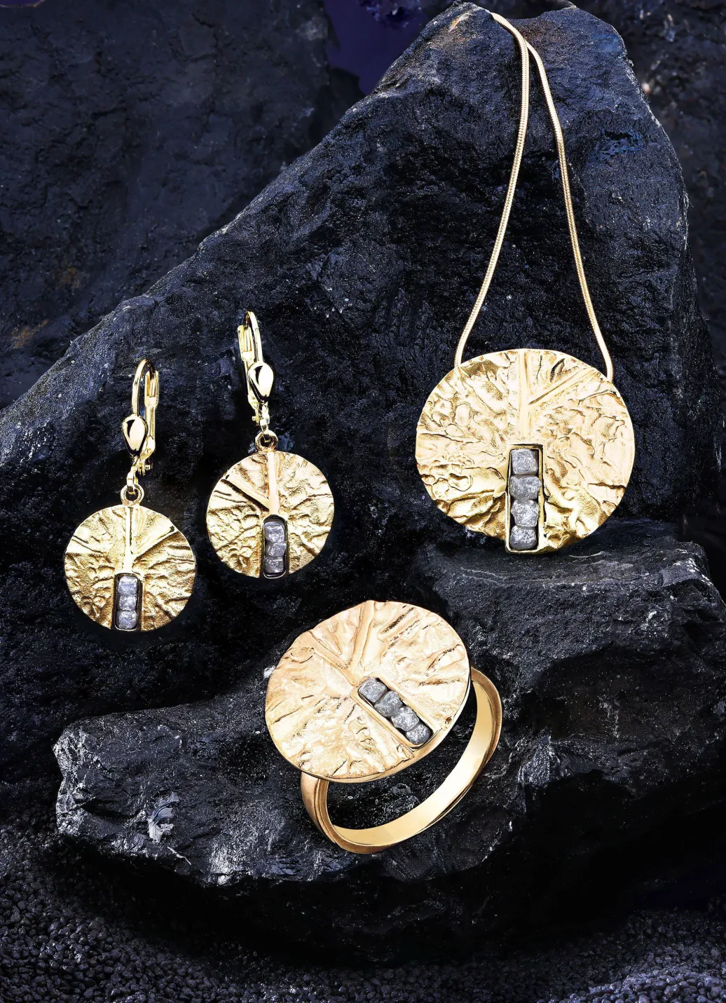 Best Pure Eleganz:Damenring mit 4 Roh-Diamanten Damen Ringe