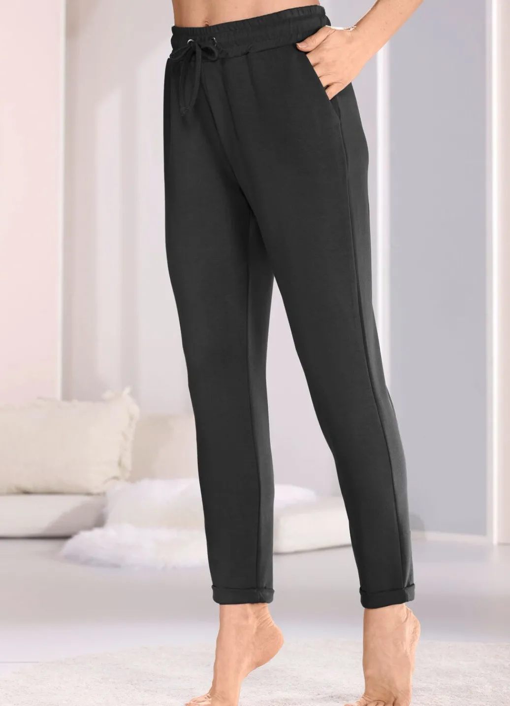 Damen Mona Schlafanzüge<Schlaf-und Freizeithose mit Taschen und breitem Dehnbund