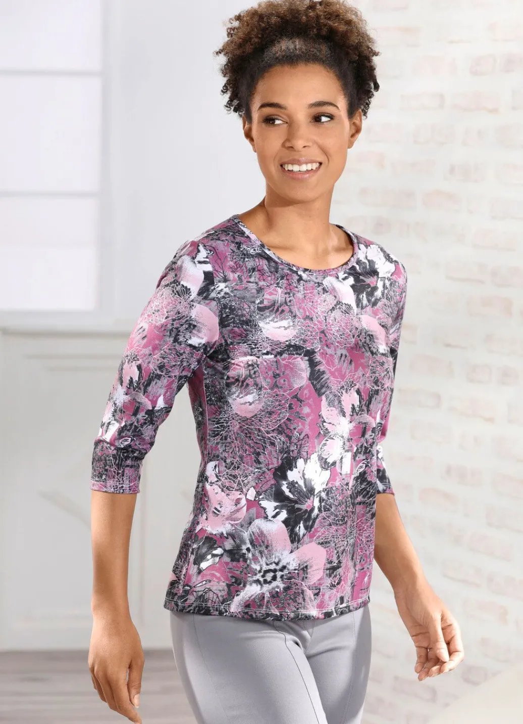 Outlet Shirt in Floraldessin Damen Kurzarm