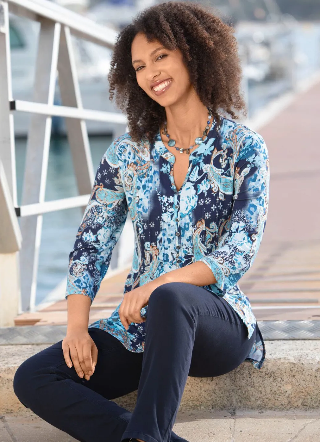 Damen Mona Tuniken<Shirt-Tunika mit Zierknopfleiste
