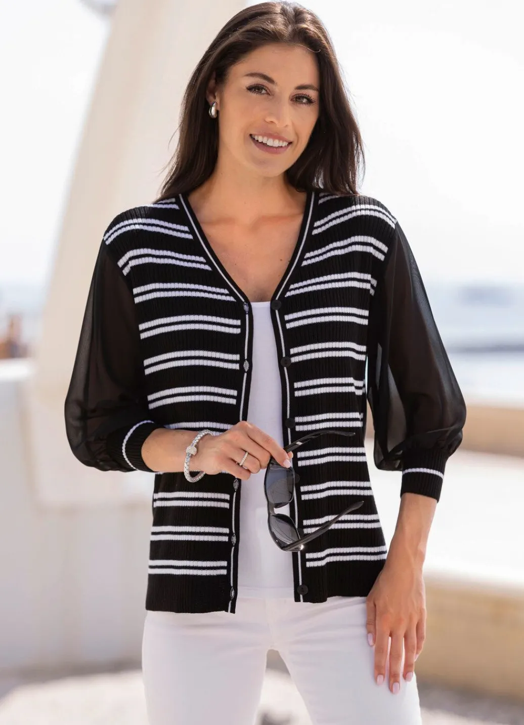 Clearance Strickjacke mit feinen Chiffonärmeln Damen Strickjacken|Abendmode