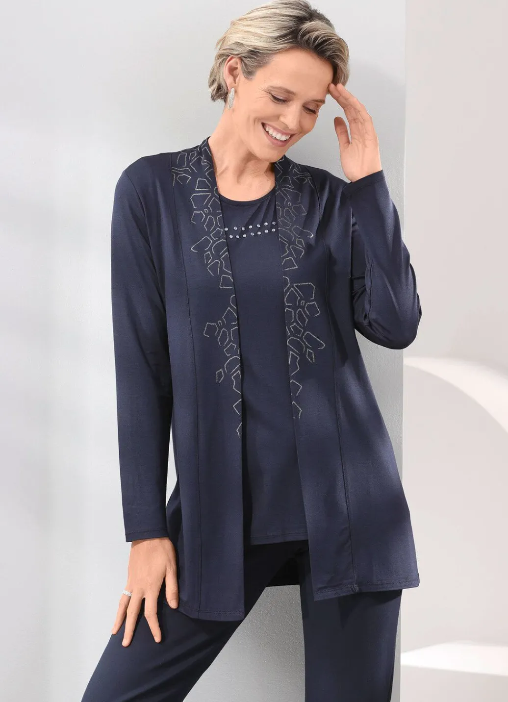 Online 2-teiliges Set bestehend aus Shirtjacke und Shirt Damen Sets