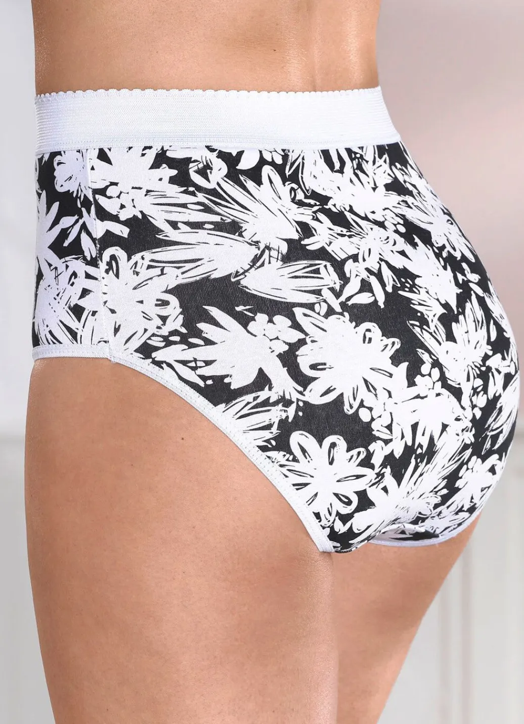 Discount Viererpack Formslips mit verstärkter Bauchpartie Damen Slips|Miederhosen